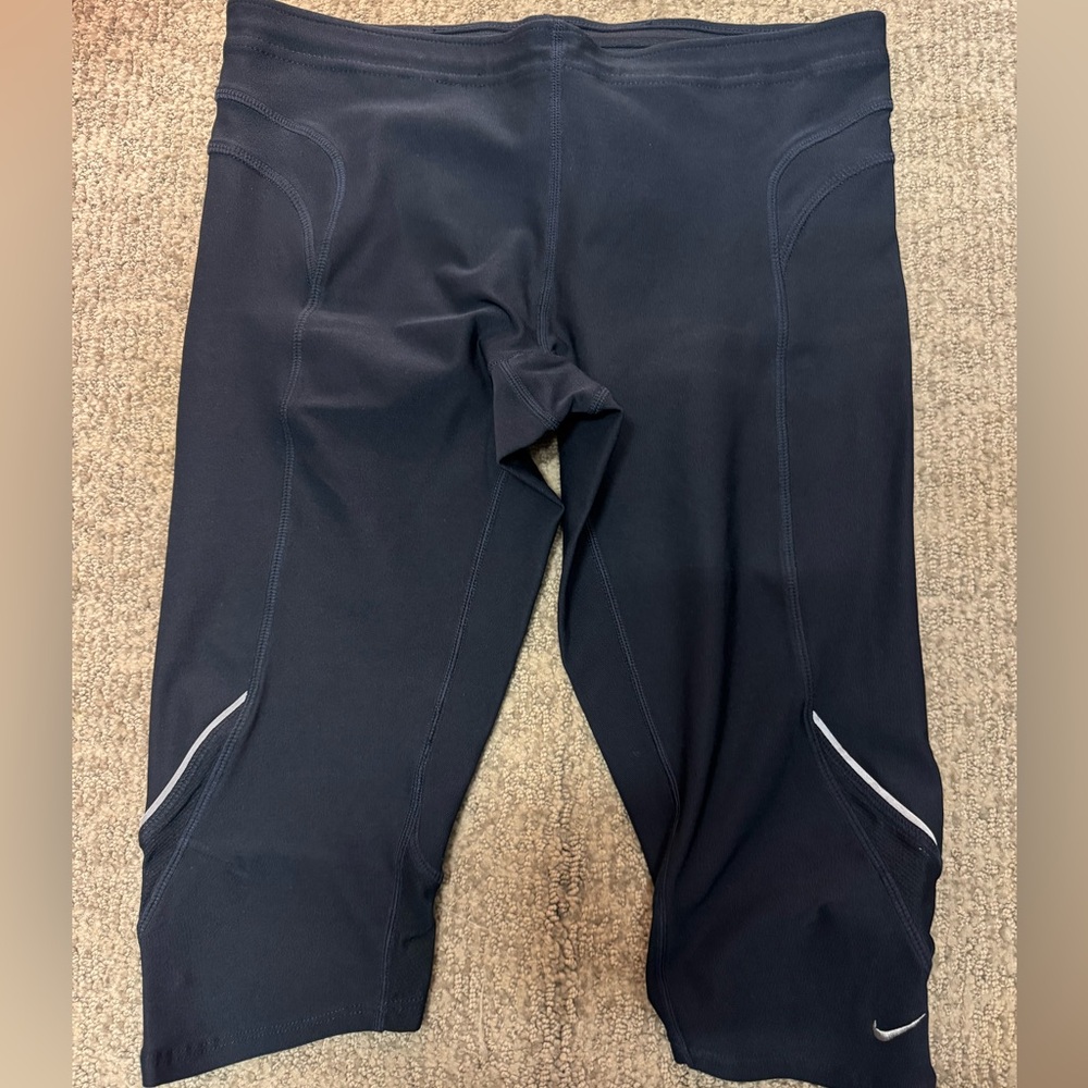 Never worn (no tags) NIKE Fit Dry Running/Bike Shorts L